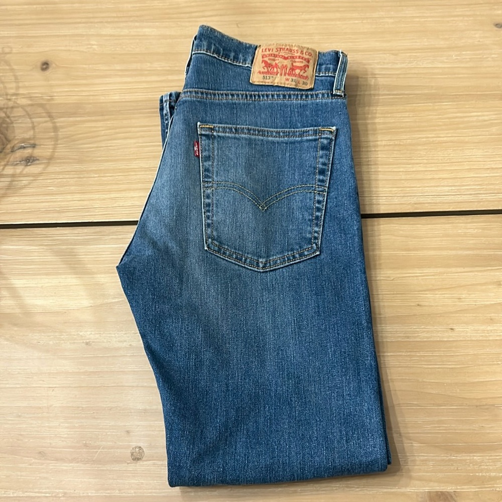 Men’s 31 30 Levi’s boot cut Jeans